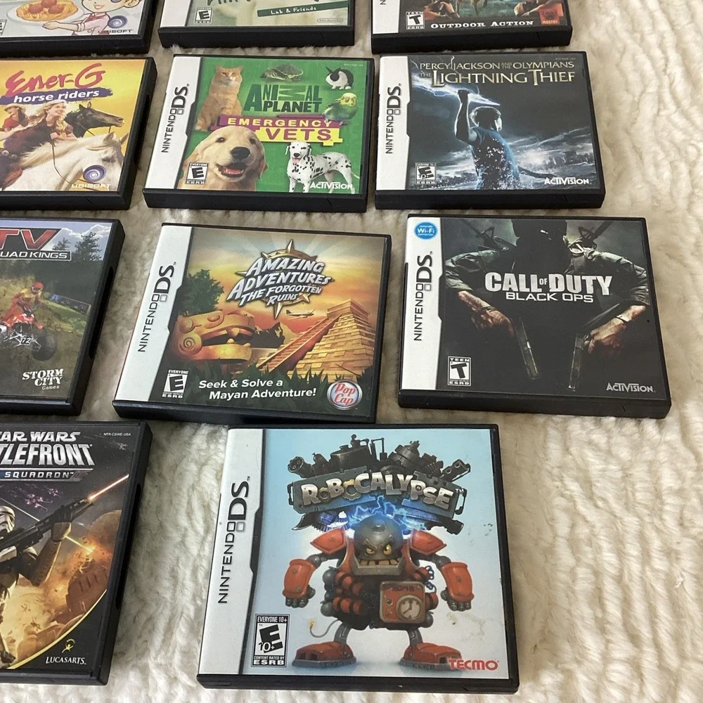 Lot of 14 NINTENDO DS Cases & Manuals Only - NO GAMES Lego Duty Dogs Star Wars +